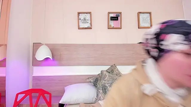 IvonnyGrace_'s cam snapshot