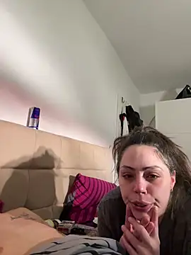 AlessiaMarco's cam snapshot