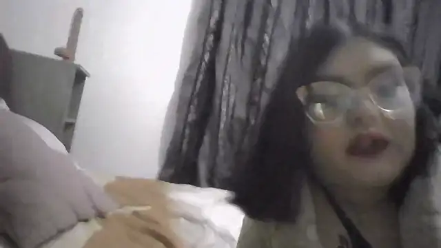 alexaandreea99's cam snapshot