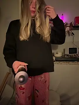 VeraSerephina's cam snapshot