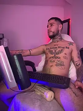 Junihn0 live sex cam