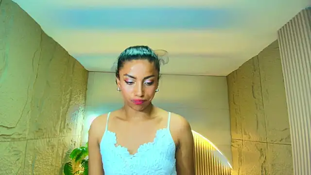 katty_berry_r's cam snapshot