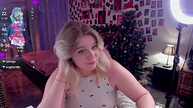 LouiseMous's cam snapshot