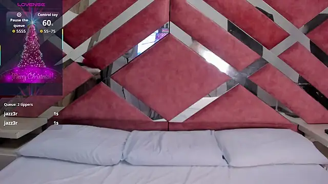 Lily_Queen30's cam snapshot