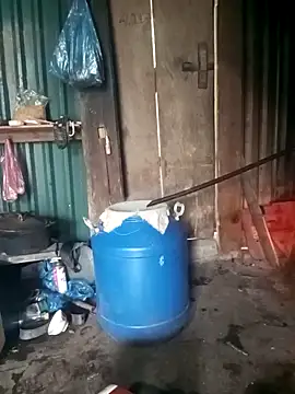 sary-hot2x's cam snapshot