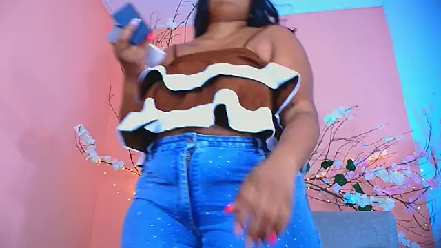 Cristal_hott1's cam snapshot