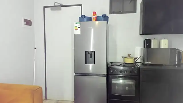 ConnieSmall24's cam snapshot