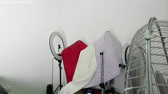 gyda_bahiana's cam snapshot