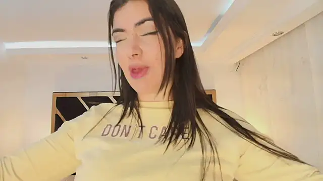 Amelie_saenz's cam snapshot