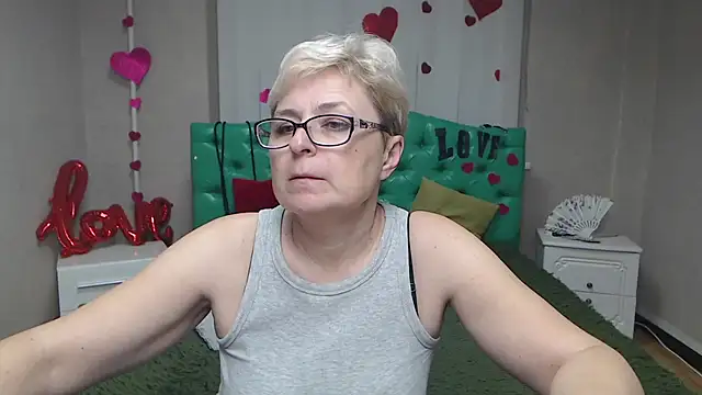 EmiliaGree's cam snapshot