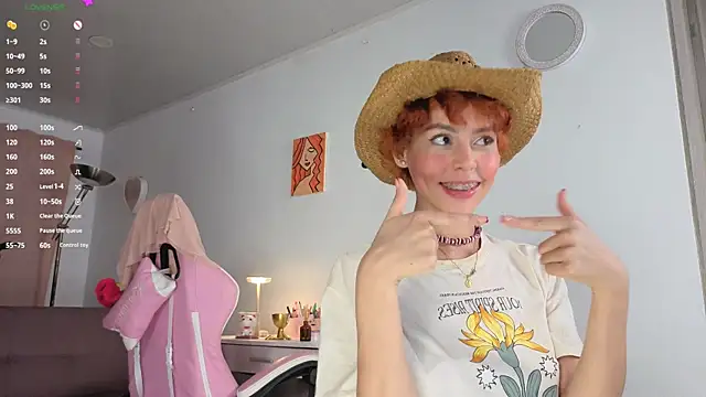 colette_e live sex cam