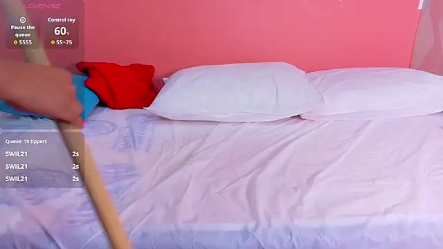 Daddyfavouritegirl's cam snapshot