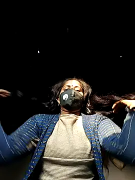 Punam_panjabi's cam snapshot