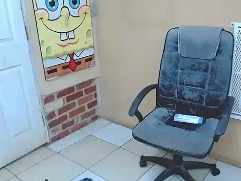 HotSpanishFly's cam snapshot