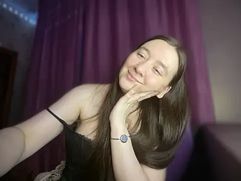 MimiYolaVi's cam snapshot