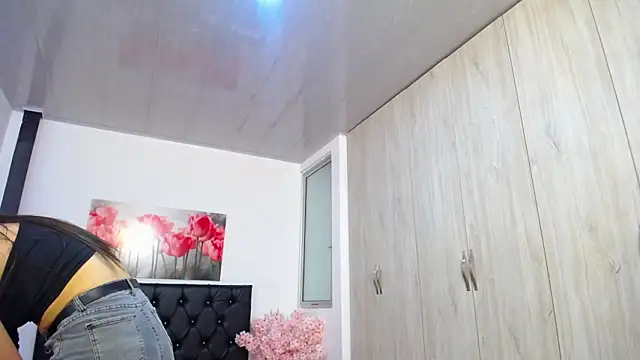 pinky_f00x's cam snapshot