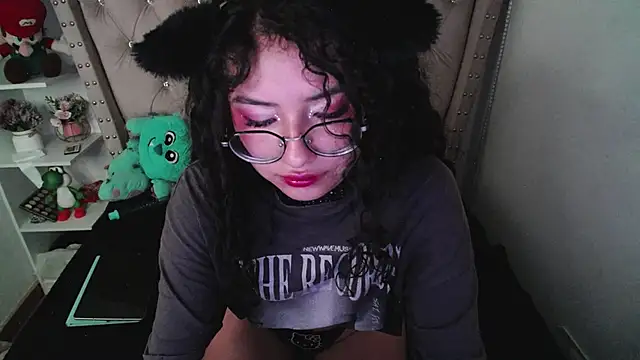 CherieCurl's cam snapshot