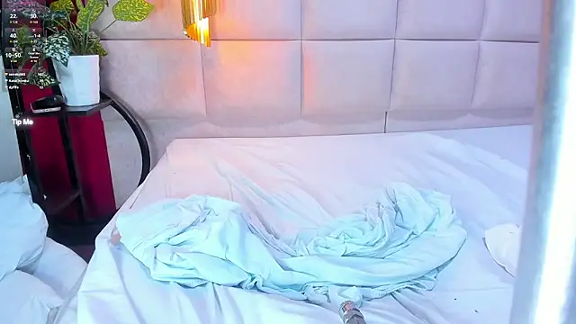 Amberluy's cam snapshot