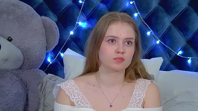 SelinSwarovski live sex cam