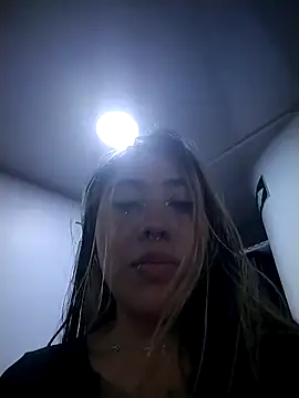 _ManuVeelez live sex cam