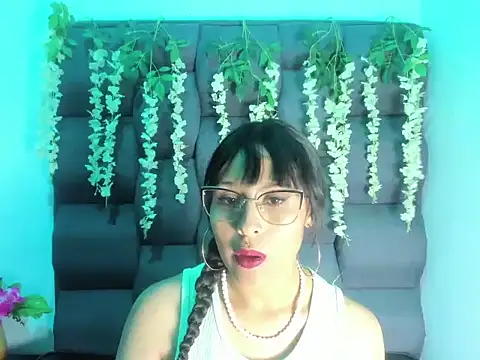 LILI_CANDIES69 live sex cam