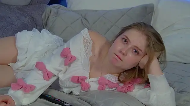 SelinSwarovski live sex cam