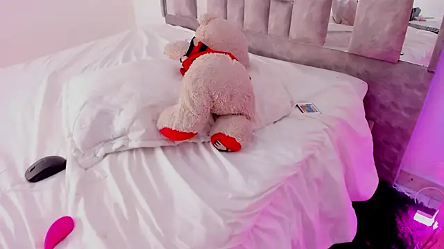 MadisonTylor1's cam snapshot