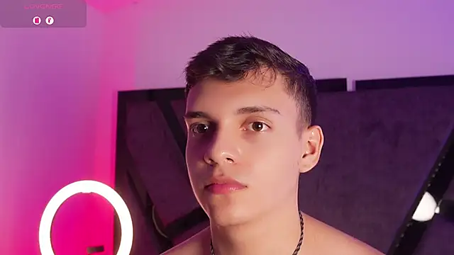 JacobRoberts1 live sex cam