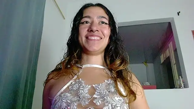 Maam_Ine's cam snapshot