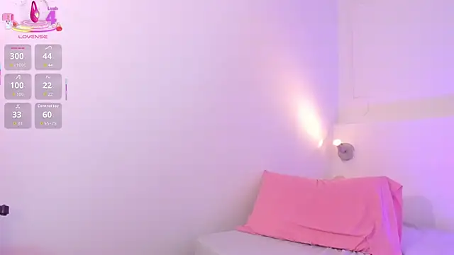 VenusEvans1's cam snapshot