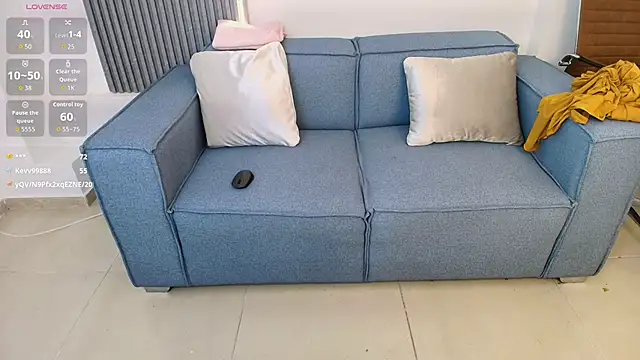 Natash_khalal's cam snapshot