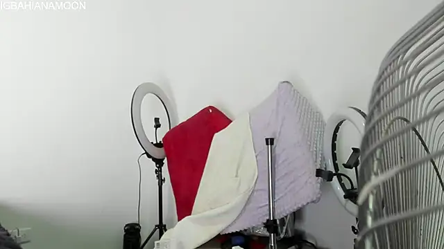 gyda_bahiana's cam snapshot