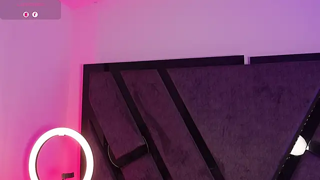 JacobRoberts1 live sex cam