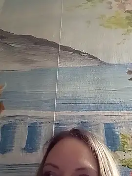 KattyLuuu's cam snapshot