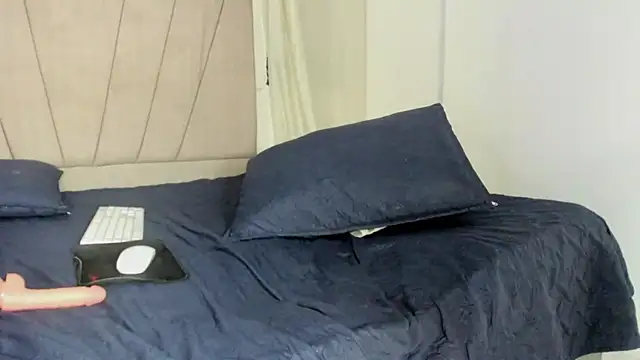 Bleydis_sweet's cam snapshot