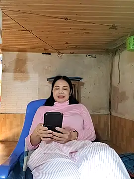 Basanis68's cam snapshot