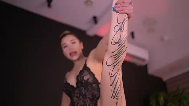 NickyBenz's cam snapshot