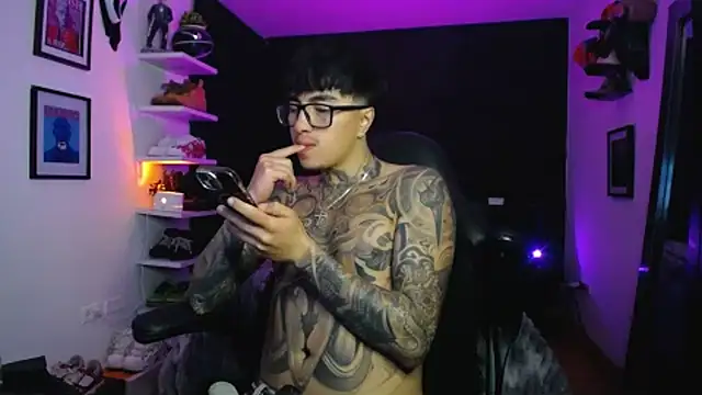 jung_dragon live sex cam
