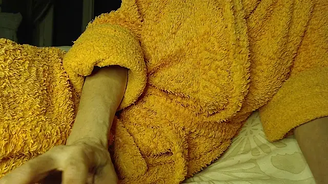 larawet live sex cam