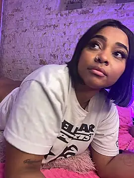 pamela_west's cam snapshot