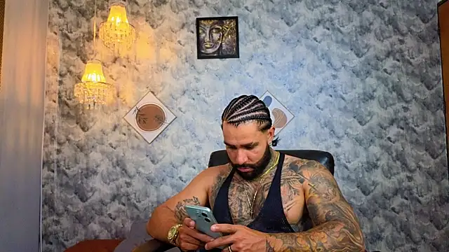 Apolo_rousse1 live sex cam