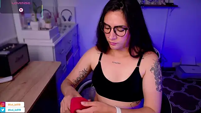 ImLui_lu's cam snapshot