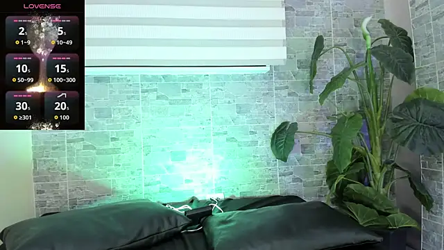 HelenaScott's cam snapshot