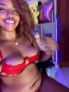 Valery_Roussee01's web cam