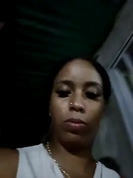 Fernanda30's cam snapshot