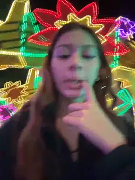 BABY-MELODY69 live sex cam