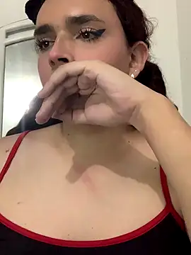 La-Gatiita-trans live sex cam