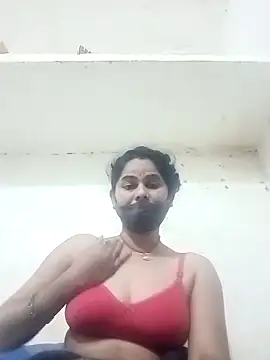 JULEE-740's cam snapshot