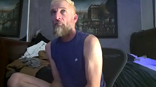 Ben_Jamin's cam snapshot