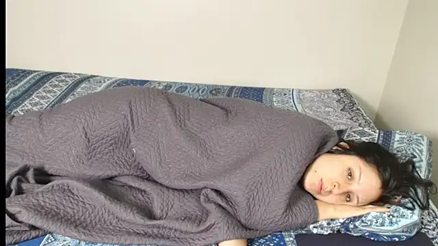 Chanelsexyy live sex cam